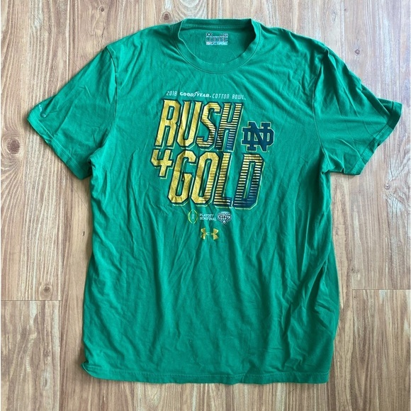 2018 Goodyear Cotton Bowl Rush Gold University of Notre Dame T-Shirt - Picture 1 of 5